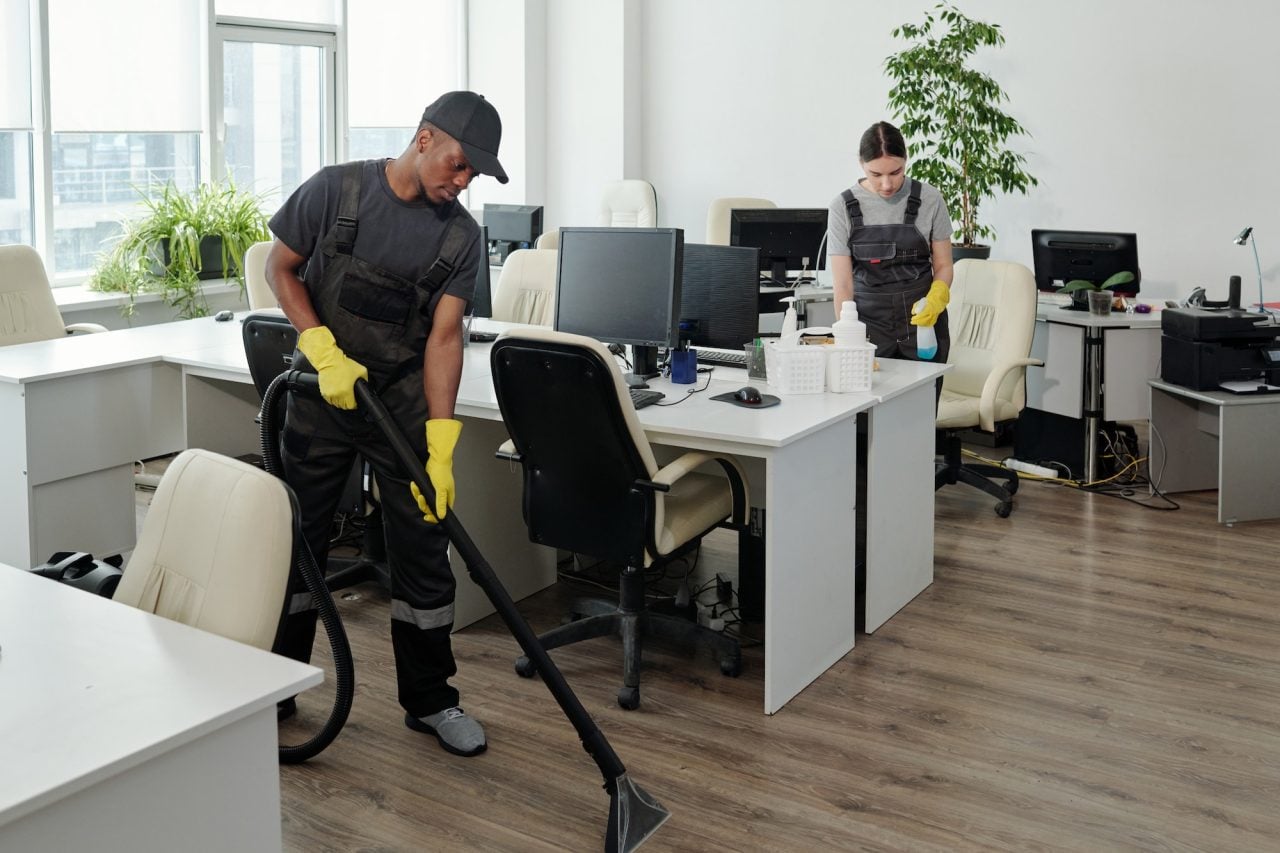 Dental office cleaning and Professional office cleaning in Ocala, Florida. Free Estimate and Get a Free Estimate from Brann's Cleaning.